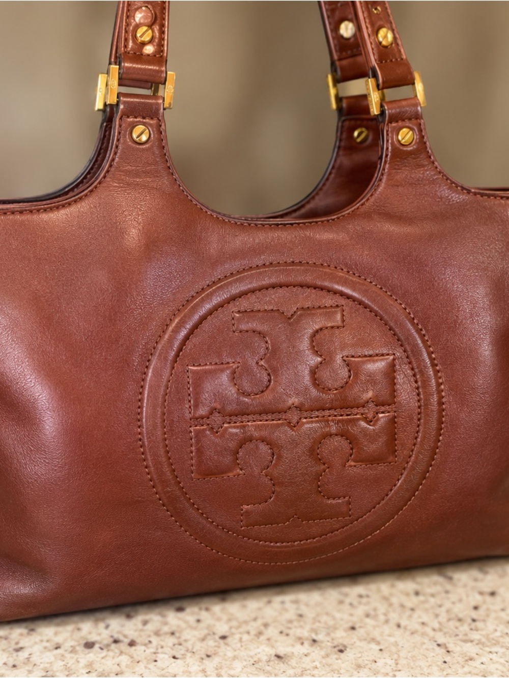 Tory Burch Bombe Tote Bag Brown Leather Oversized Logo Shoulder Bag